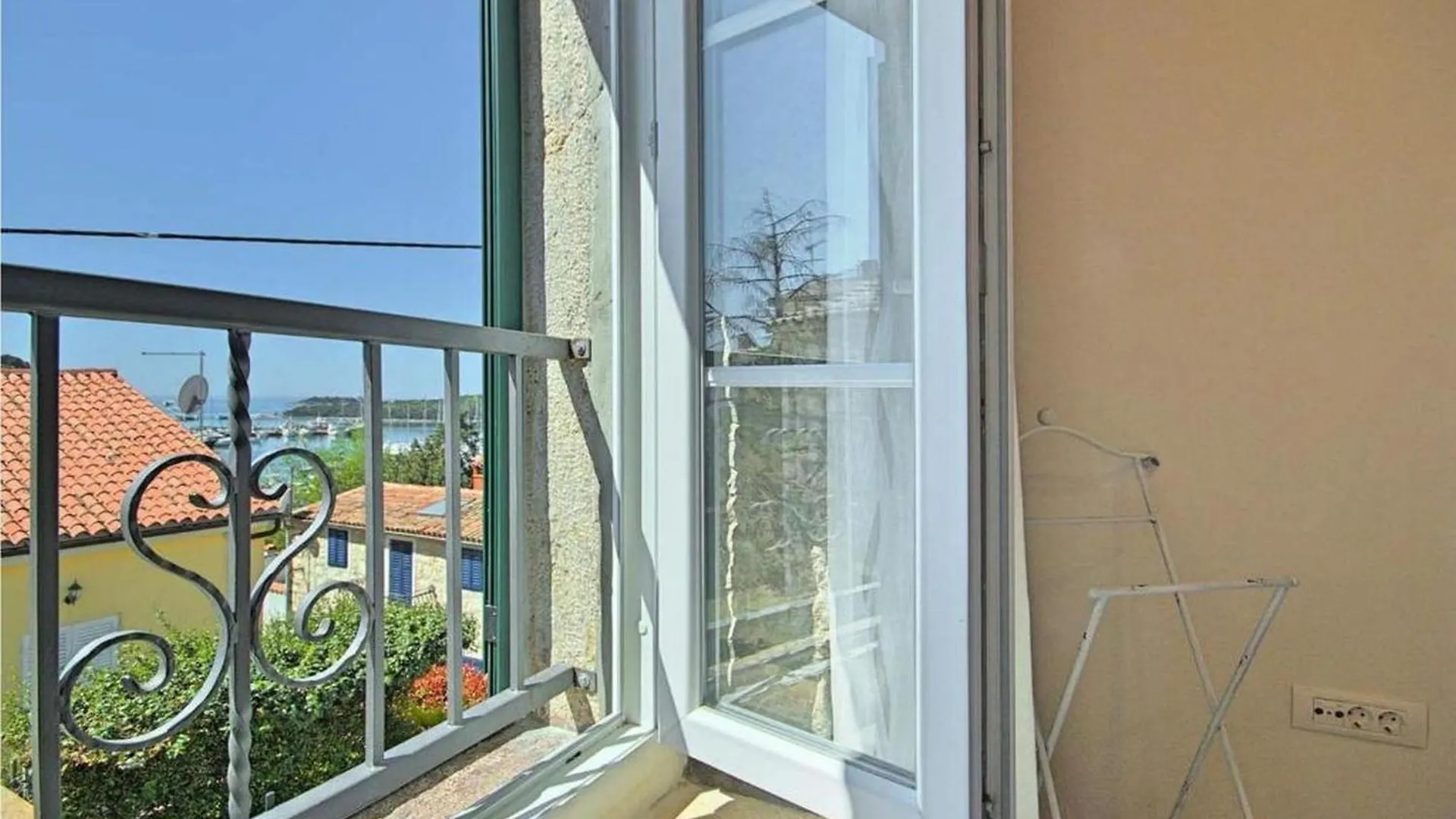Casa Batana Fuer 4 Personen In Vrsar Villa Croatia